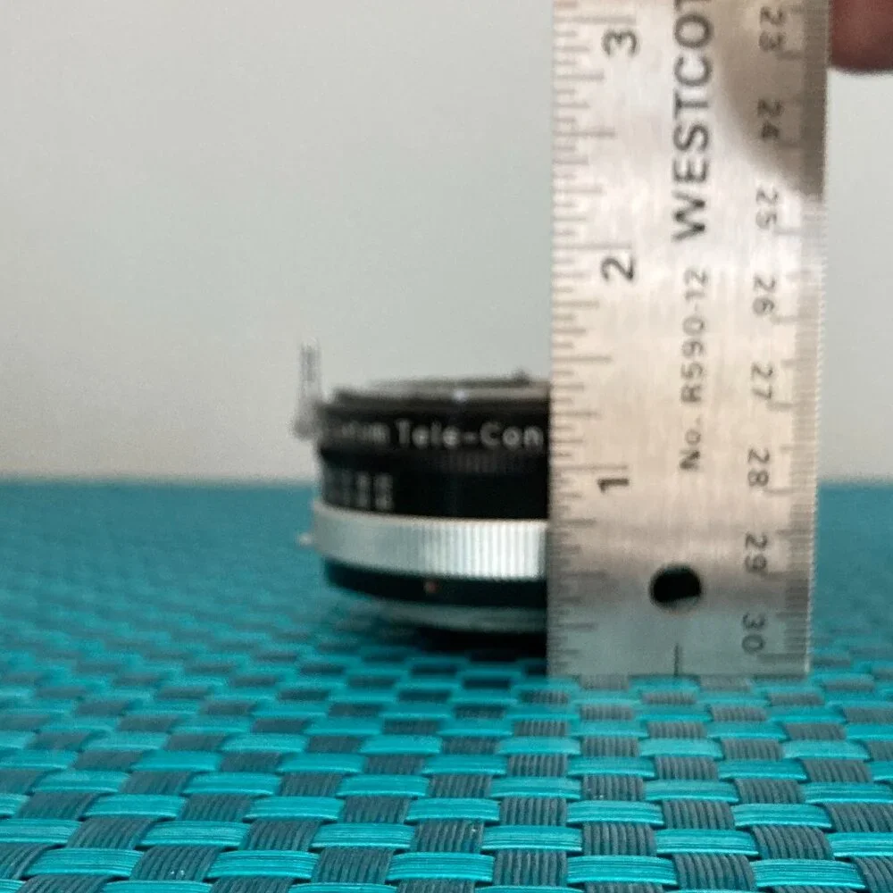 Vintage Vivitar Auto 2x Custom Tele-Converter Model 2x-3